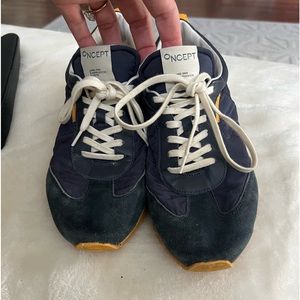 Navy Blue Oncept Tennis ShoesTokyo style